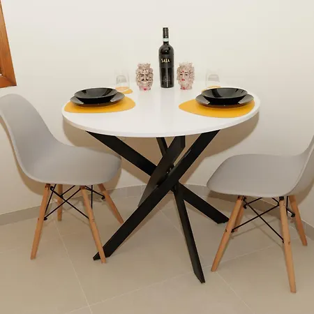 Benazar House Apartment *