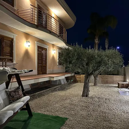 Apartment Benazar House